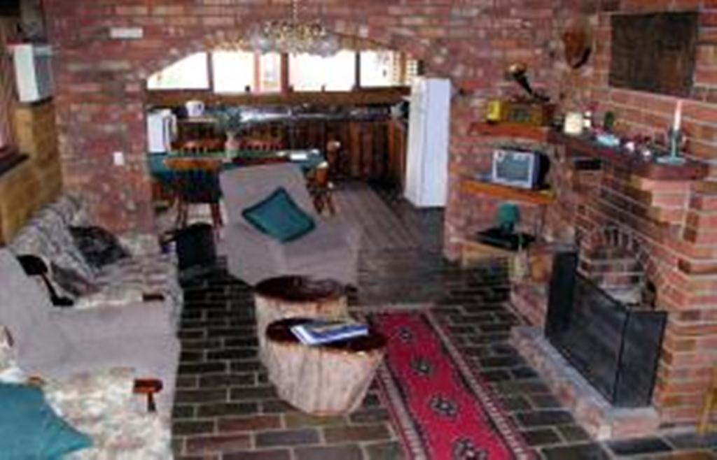 Moonbeam Cottages & Rainbow Cafe Moonambel Екстер'єр фото